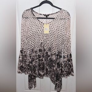 DOR DOR COUTURE Boho shark bite Black and Cream paisley Women's Tunic